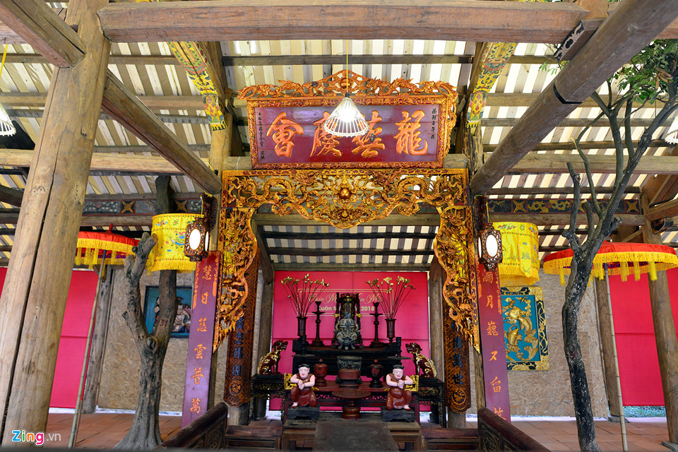 Diện mạo khác lạ ở Văn Miếu trước Tết